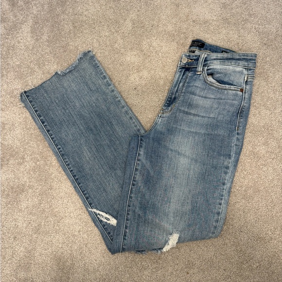 Judy Blue Women Jeans 5/27 Straight Fit Distressed High Rise Stretch Light Wash - Picture 3 of 6